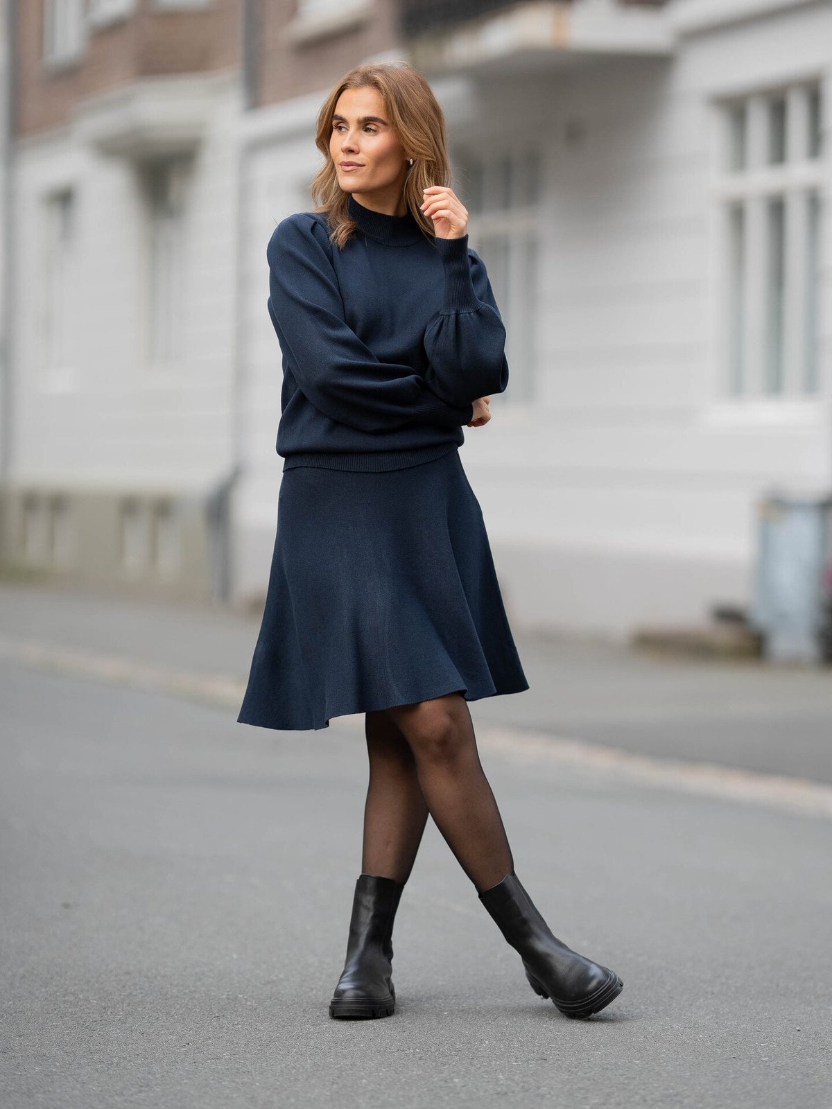 Y.A.S Fonny Long Sleeve Knit Pullover Navy Blazer