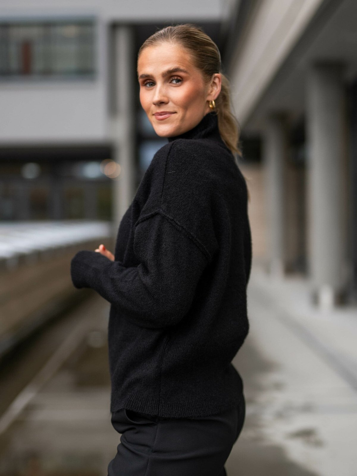 Y.A.S Balis Long Sleeve High Neck Knit Black