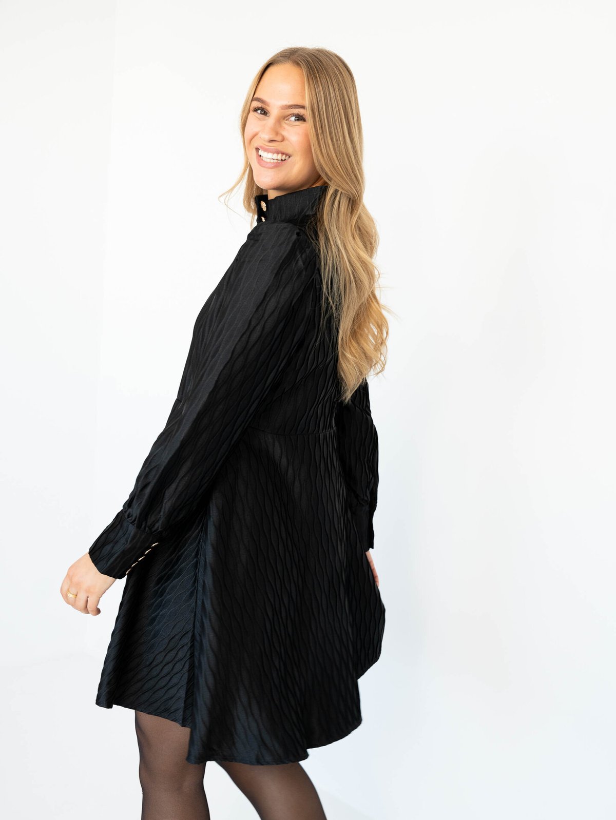 Y.A.S Ripple Long Sleeve Dress Black