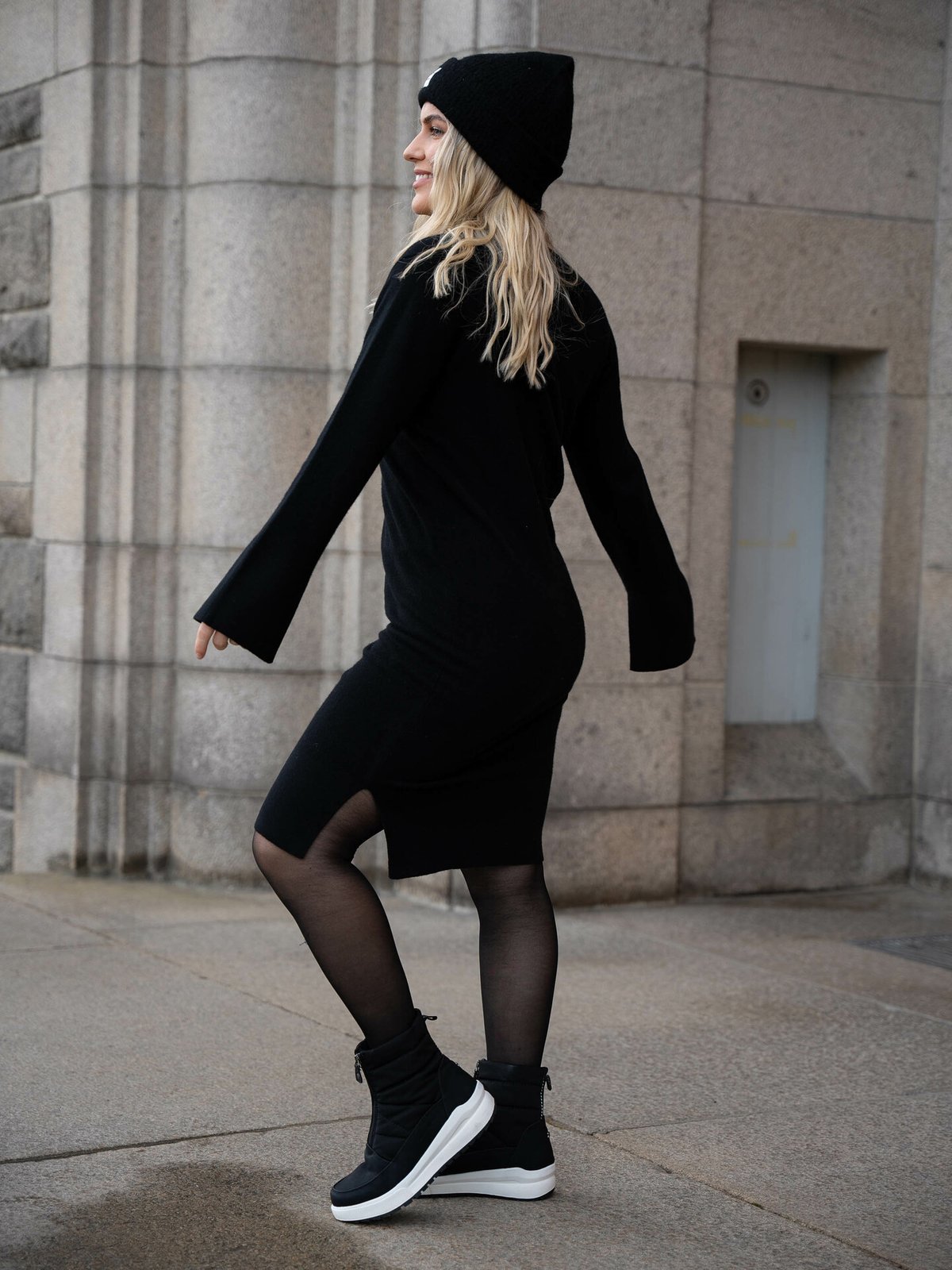 Y.A.S Emilie Long Sleeve High Neck Knit Dress Black