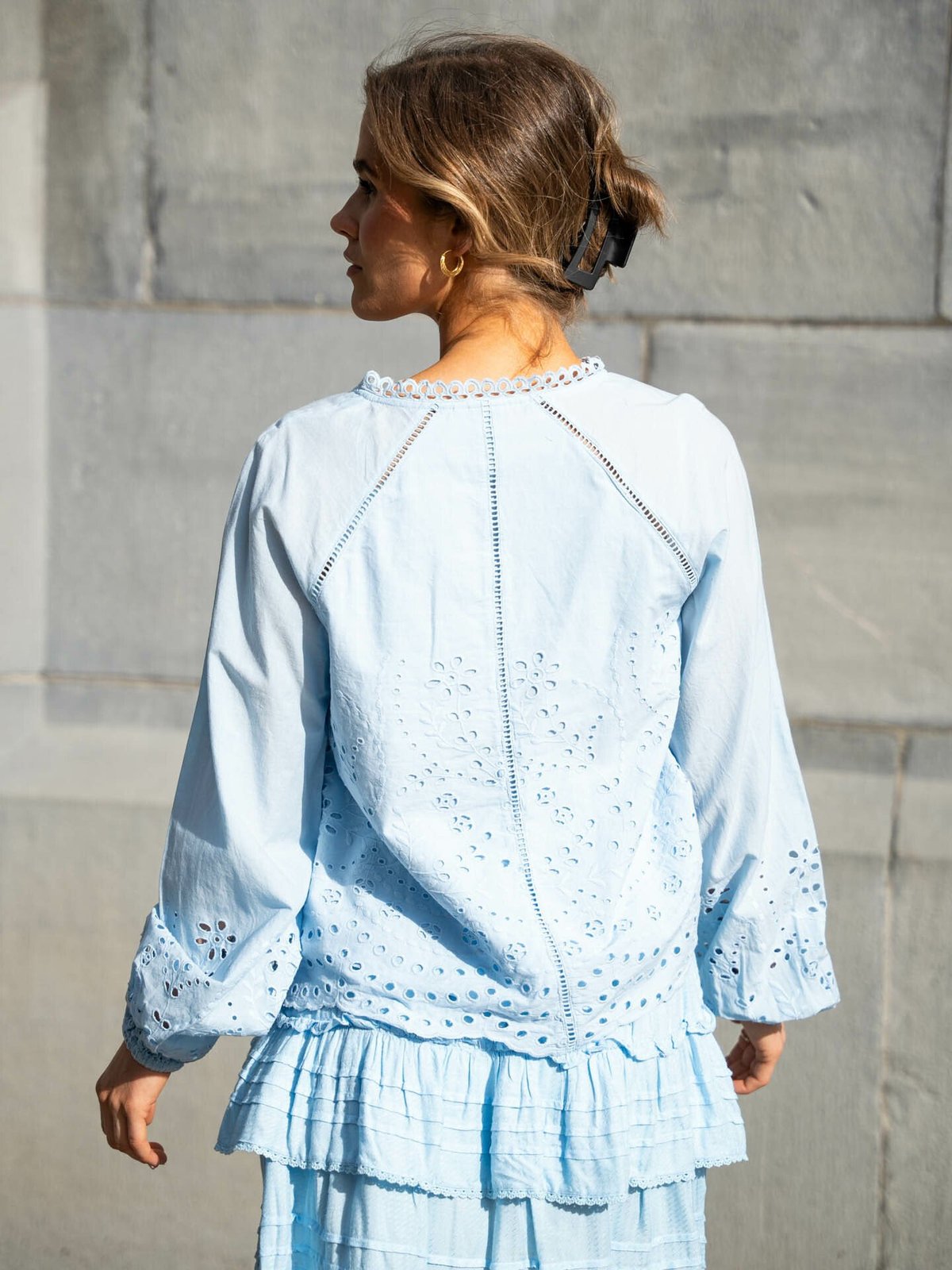 Y.A.S Luma Long Sleeve V-Neck Top Clear Sky