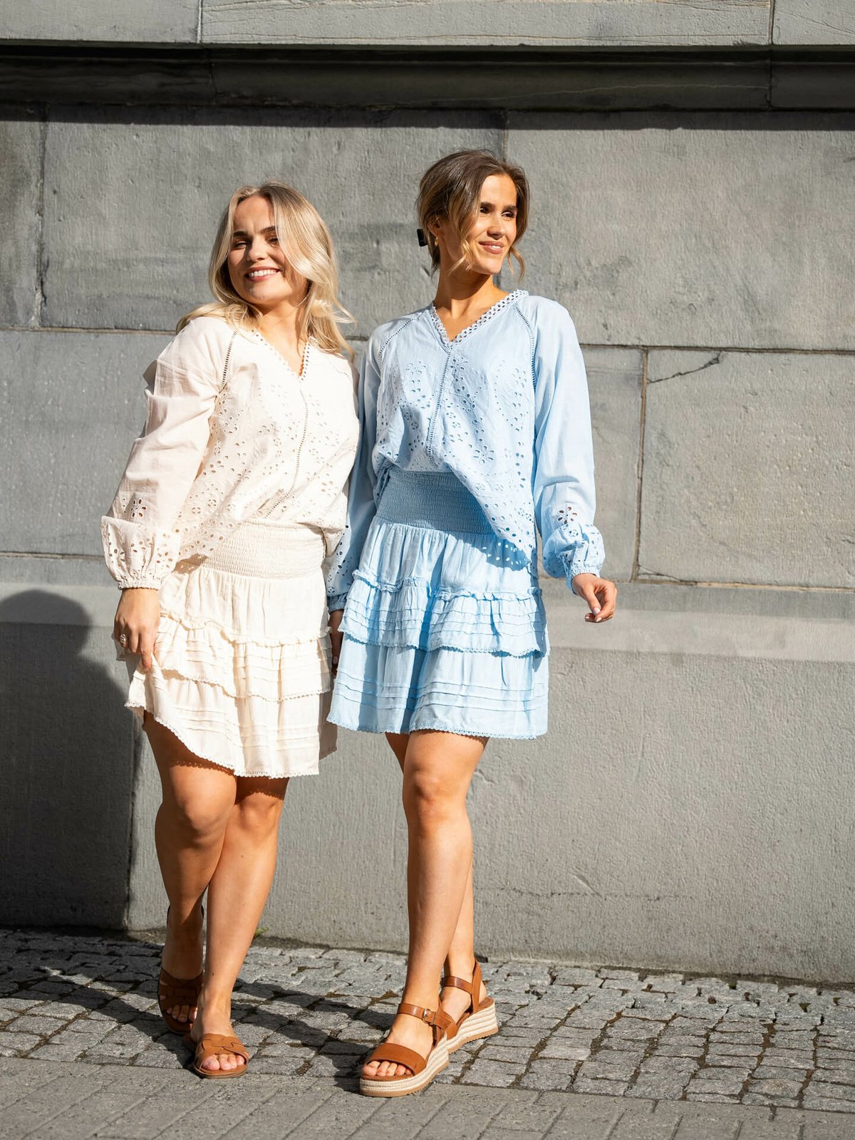 Y.A.S Luma Long Sleeve V-Neck Top Clear Sky