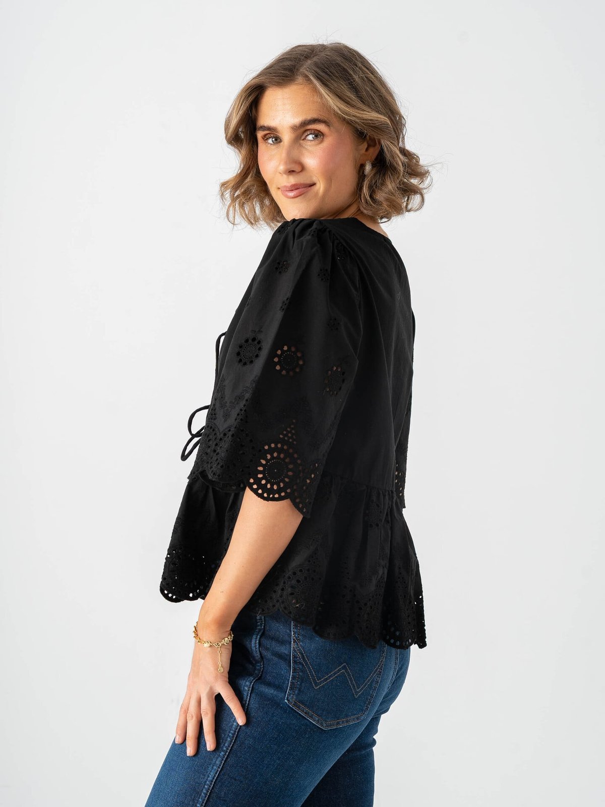 Y.A.S Cornelia 2/4 Tie Top Black