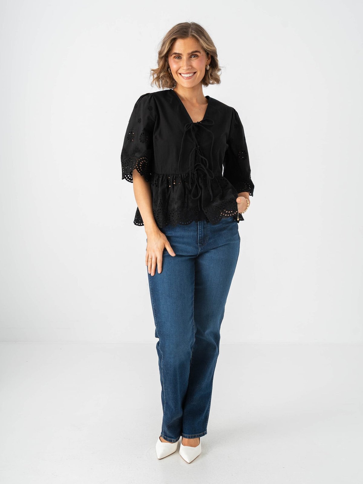 Y.A.S Cornelia 2/4 Tie Top Black
