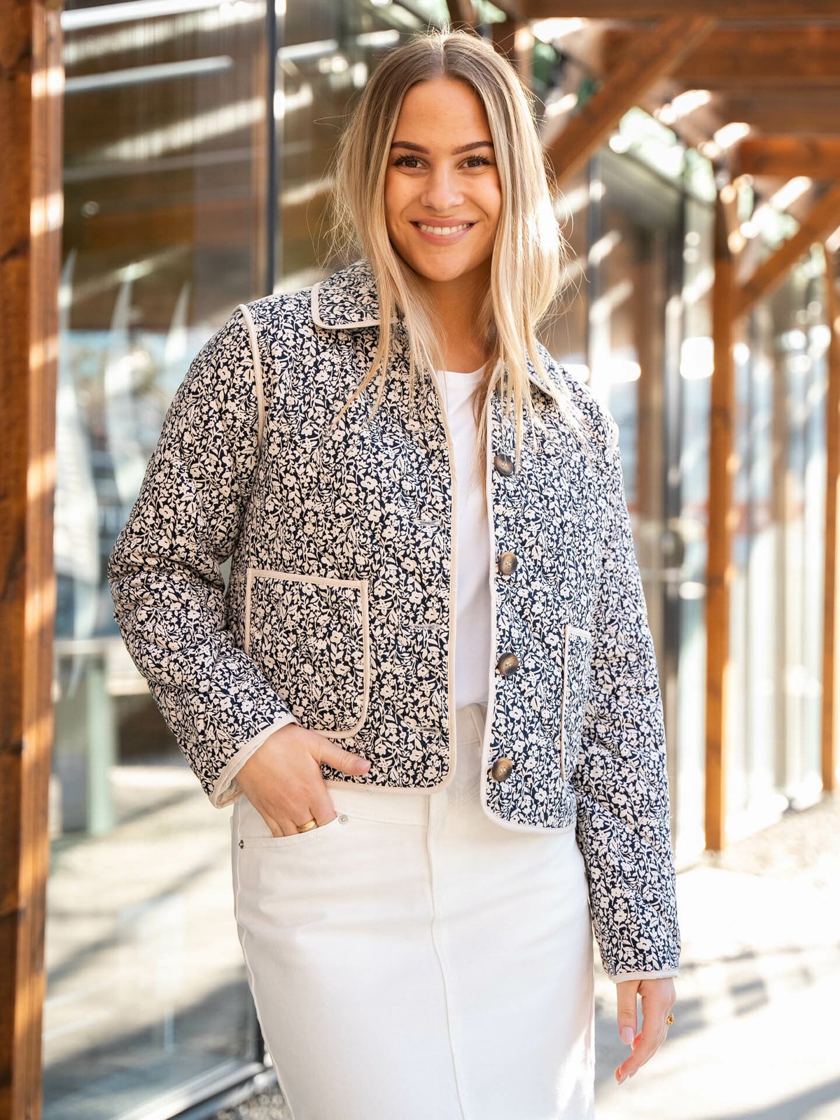 Y.A.S Rinna Long Sleeve Padded Jacket Navy Blazer / Rinna Print