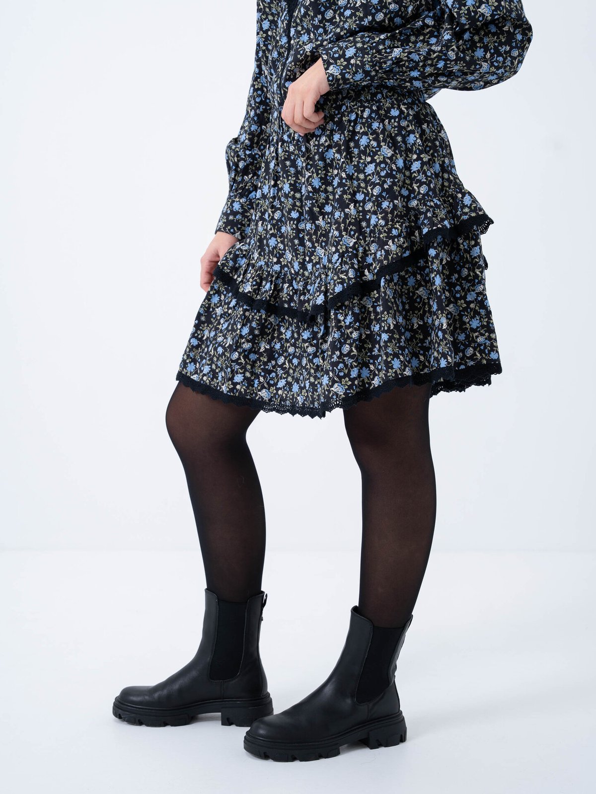 Y.A.S Miluma High Waist Skirt Black Miluma