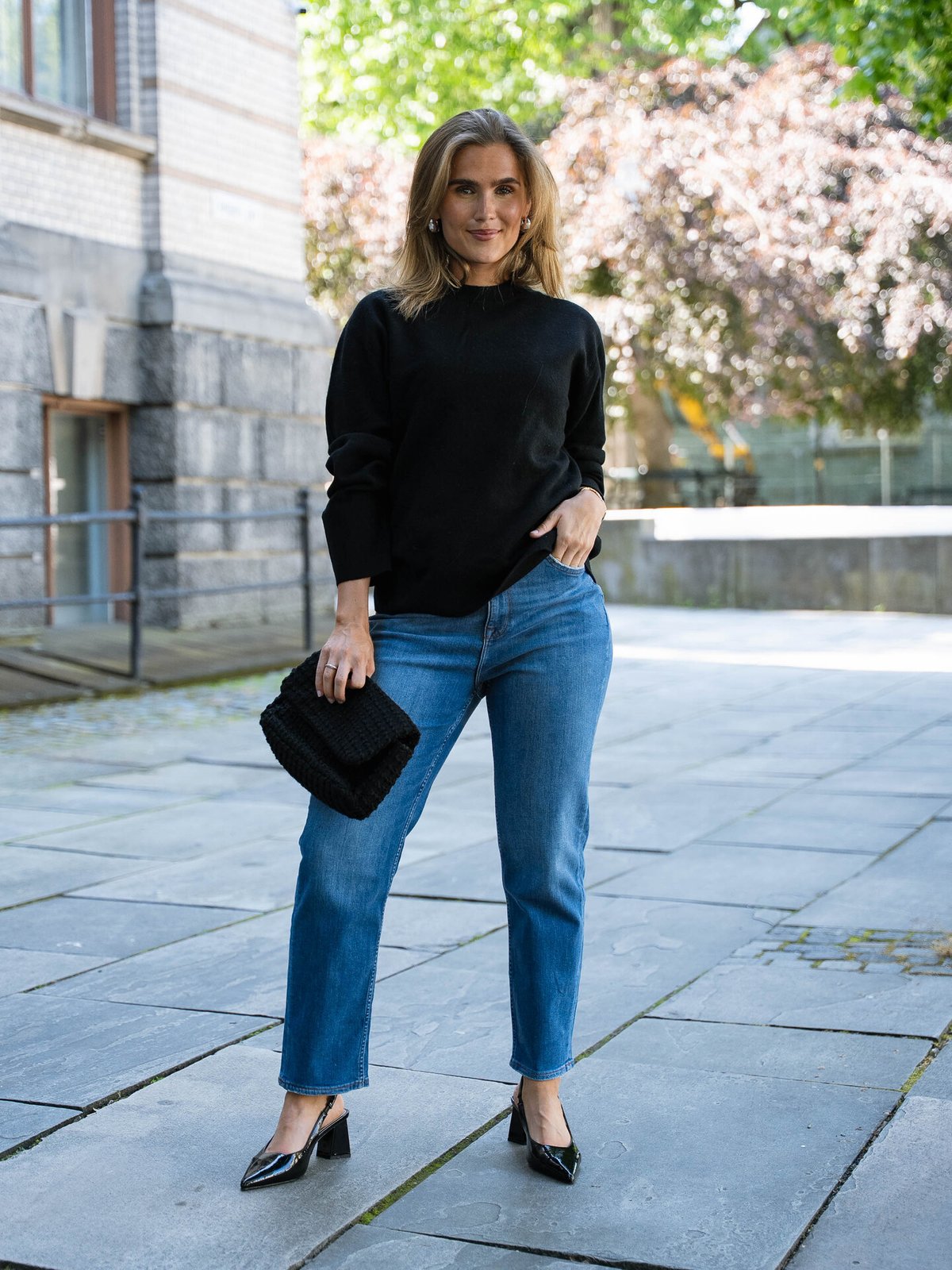 Y.A.S Emilie O-Neck Knit Pullover Black