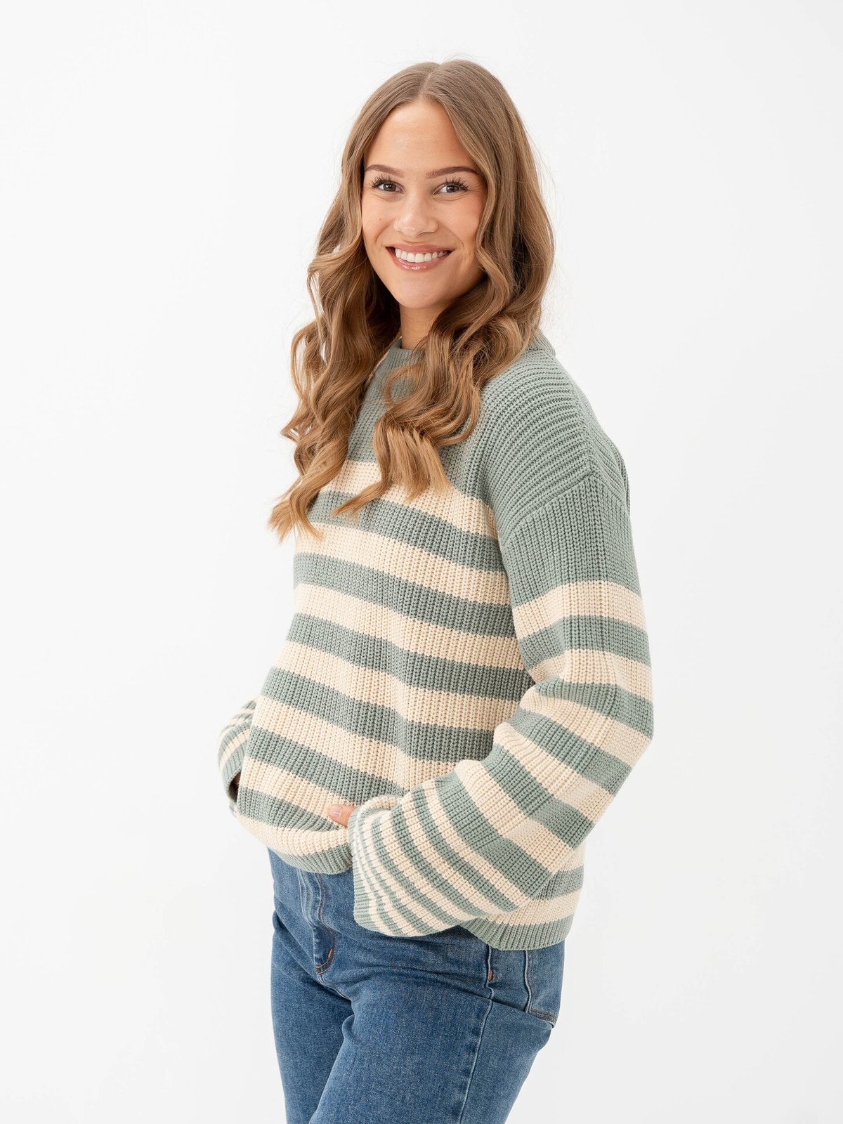 Y.A.S Riga Long Sleeve Knit Pullover Iceberg Green / Sandshell