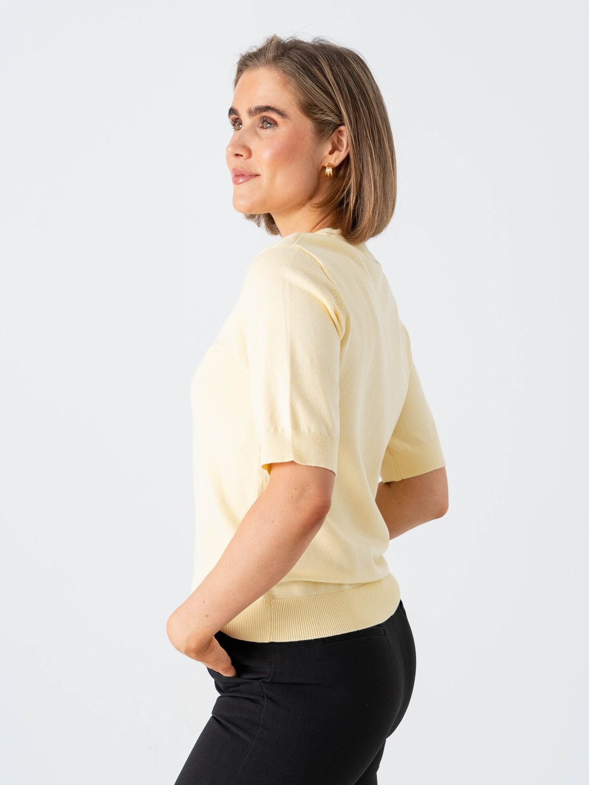 Y.A.S Lena Short Sleeve Knit Pullover Anise Flower