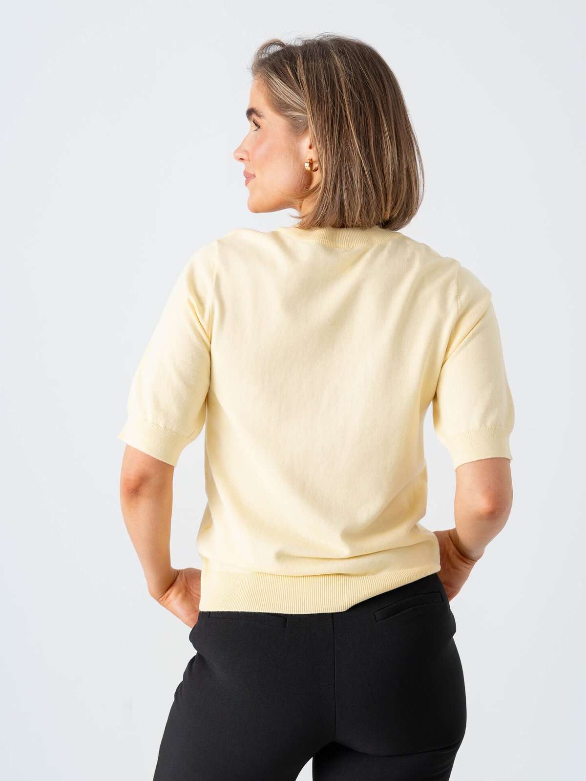 Y.A.S Lena Short Sleeve Knit Pullover Anise Flower