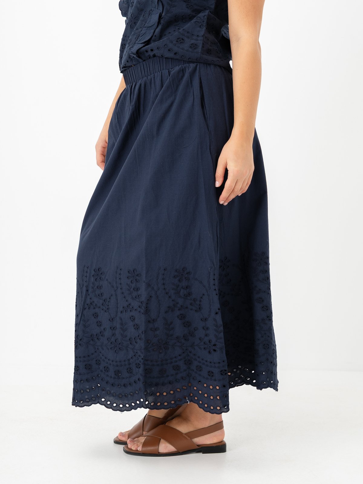 Y.A.S Luma High Waist Long Skirt Navy Blazer