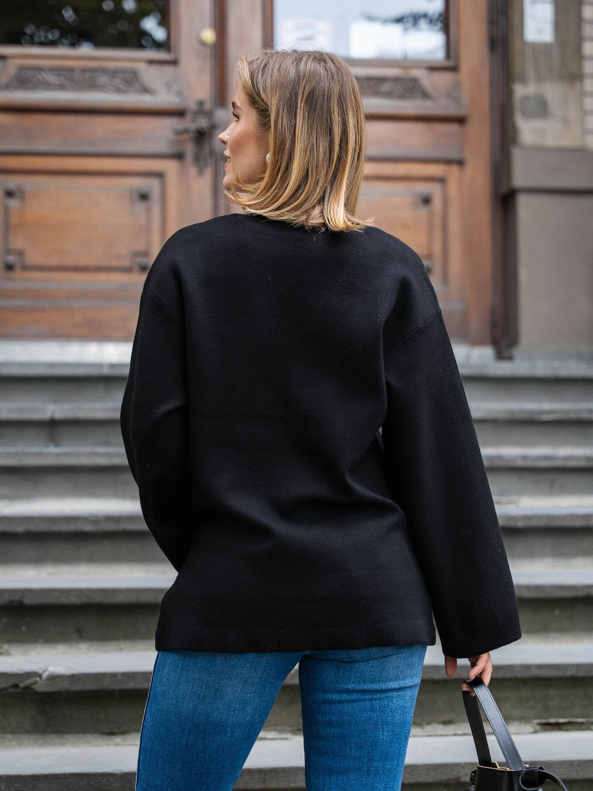 Y.A.S Elma Long Sleeve V-Neck Knit Pullover Black