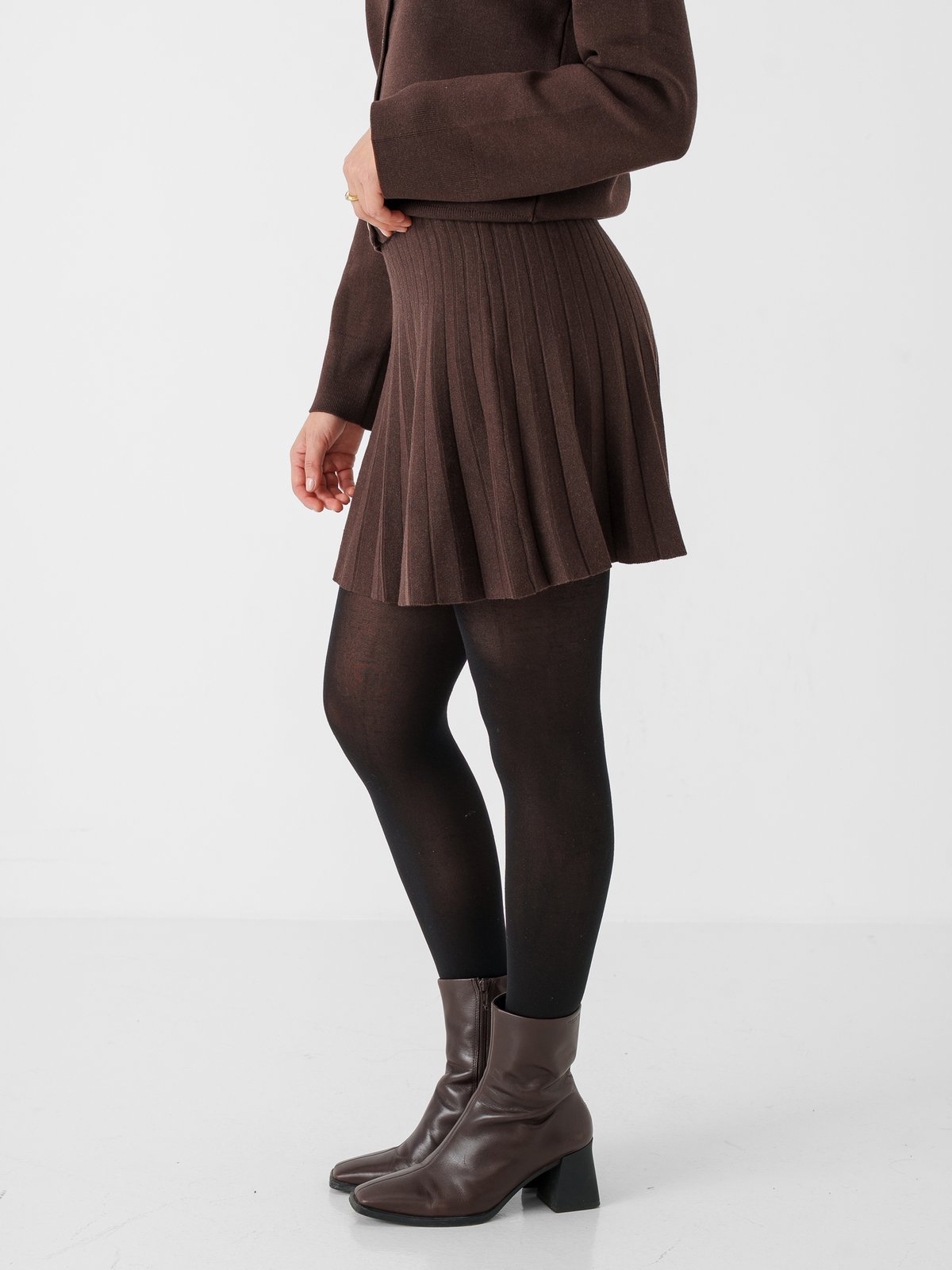 Y.A.S Elena High Waist Pleated Skirt Coffee Bean Melange