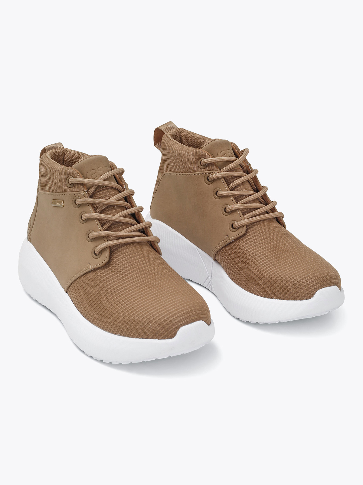 Kastel Madla Terrain Water Resistant Sand