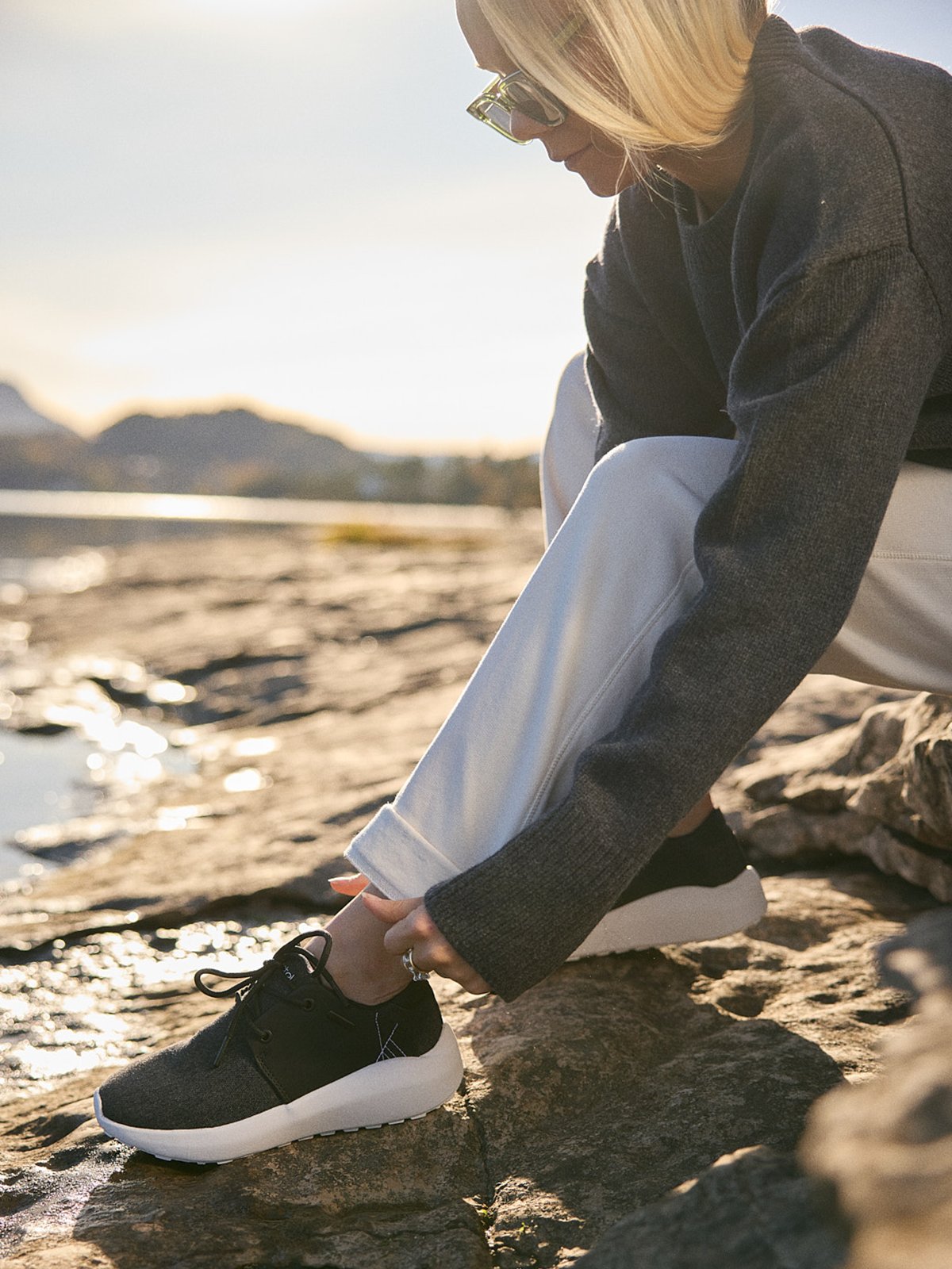 Kastel Lofoten Water Resistant Terrain Coal Black