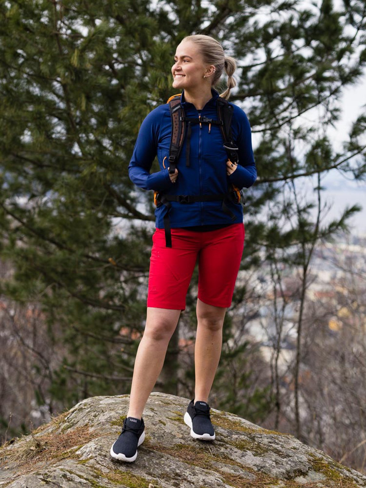 Kastel Lofoten Water Resistant Terrain Coal Black