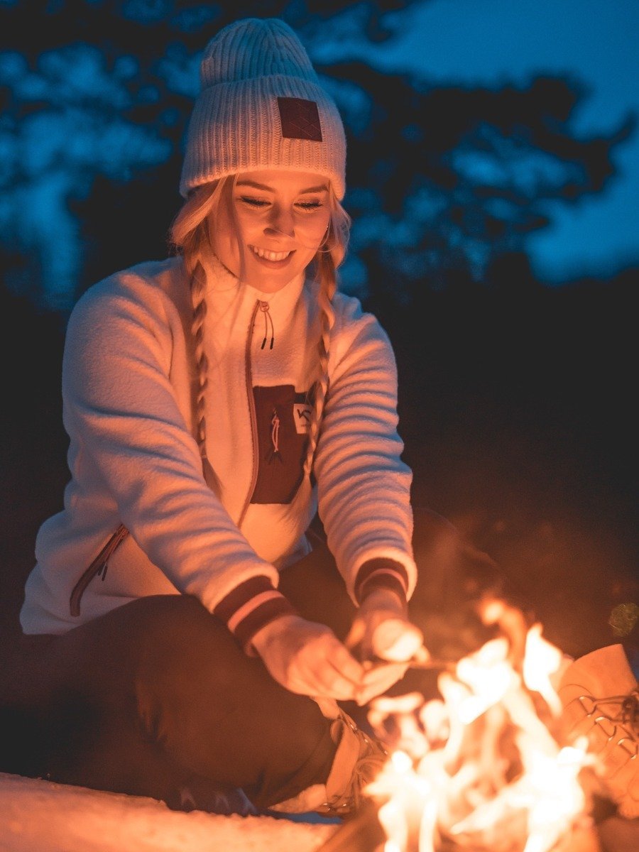 Kari Traa Røthe Midlayer White