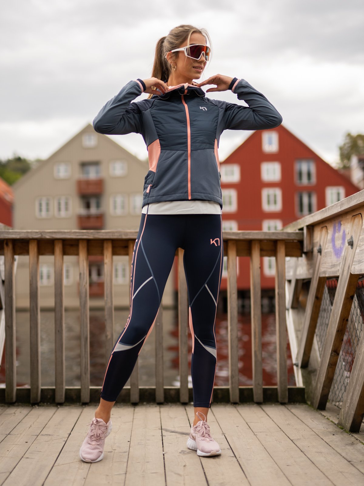 Kari Traa Louise Tights Blå med lyserosa detaljer