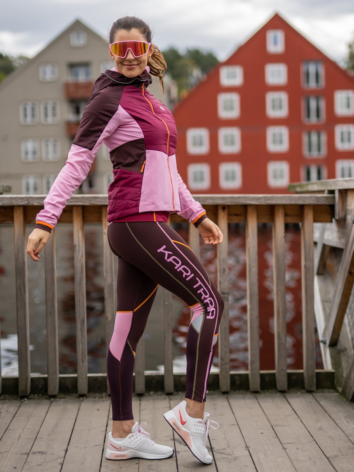 Kari Traa Louise Tights Burgunder med lyserosa detaljer