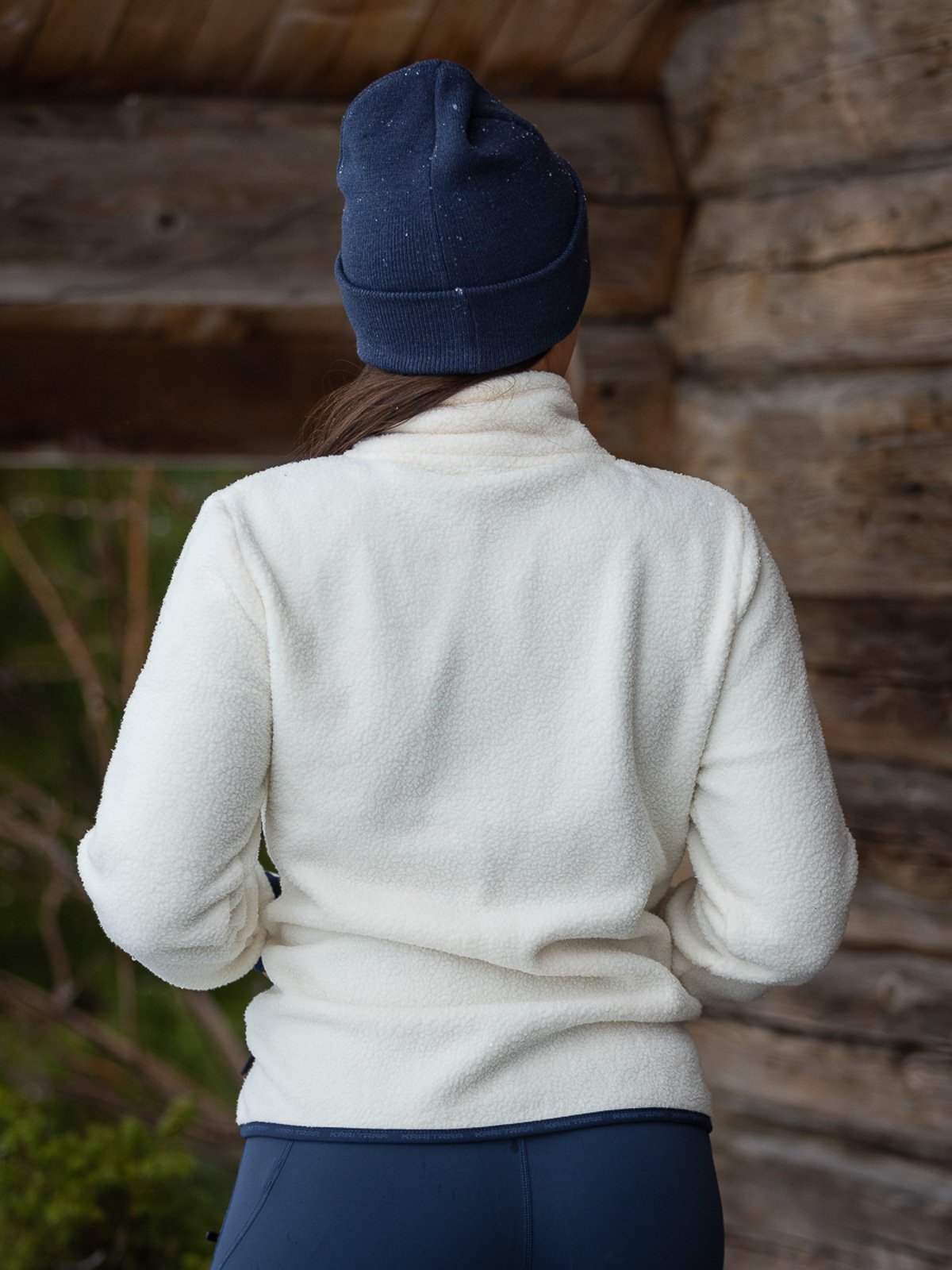 Kari Traa Annie Midlayer Hvit med blå detaljer