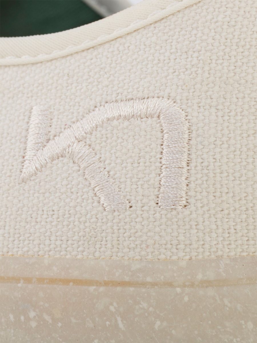 Kari Traa Sprade Nwhite