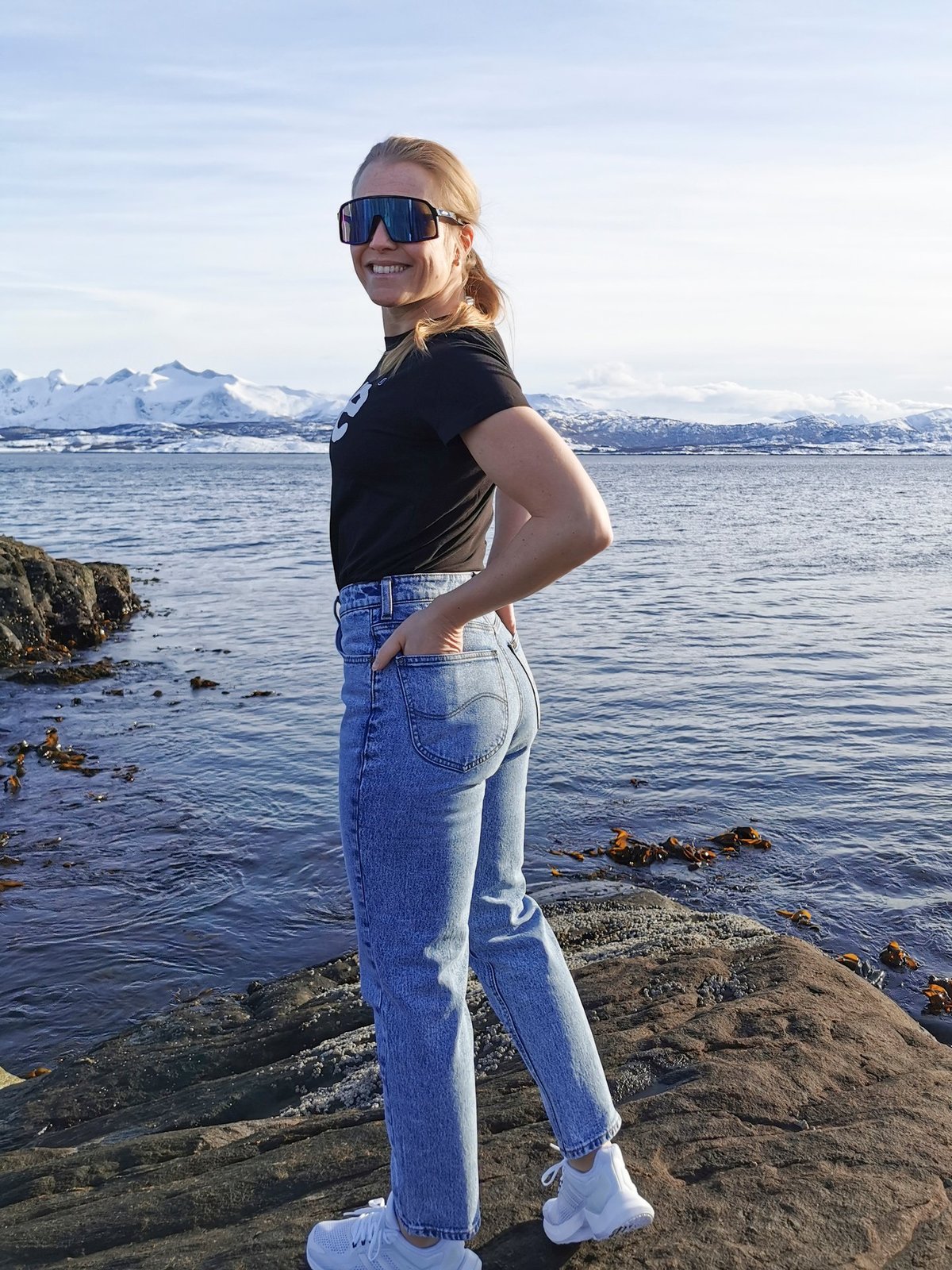 Lee Carol Straight Acid Yara