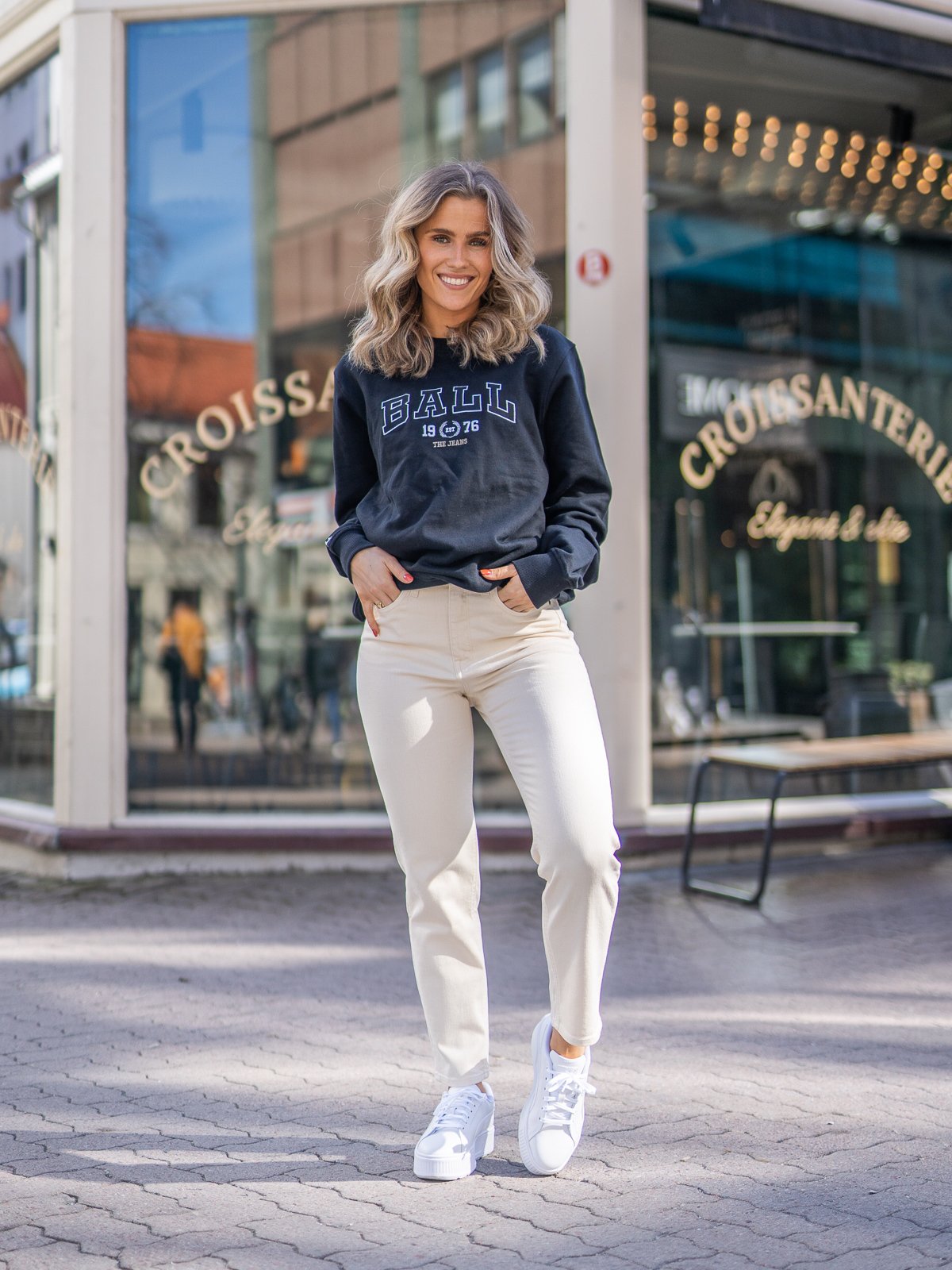 Lee Carol Straight Ecru