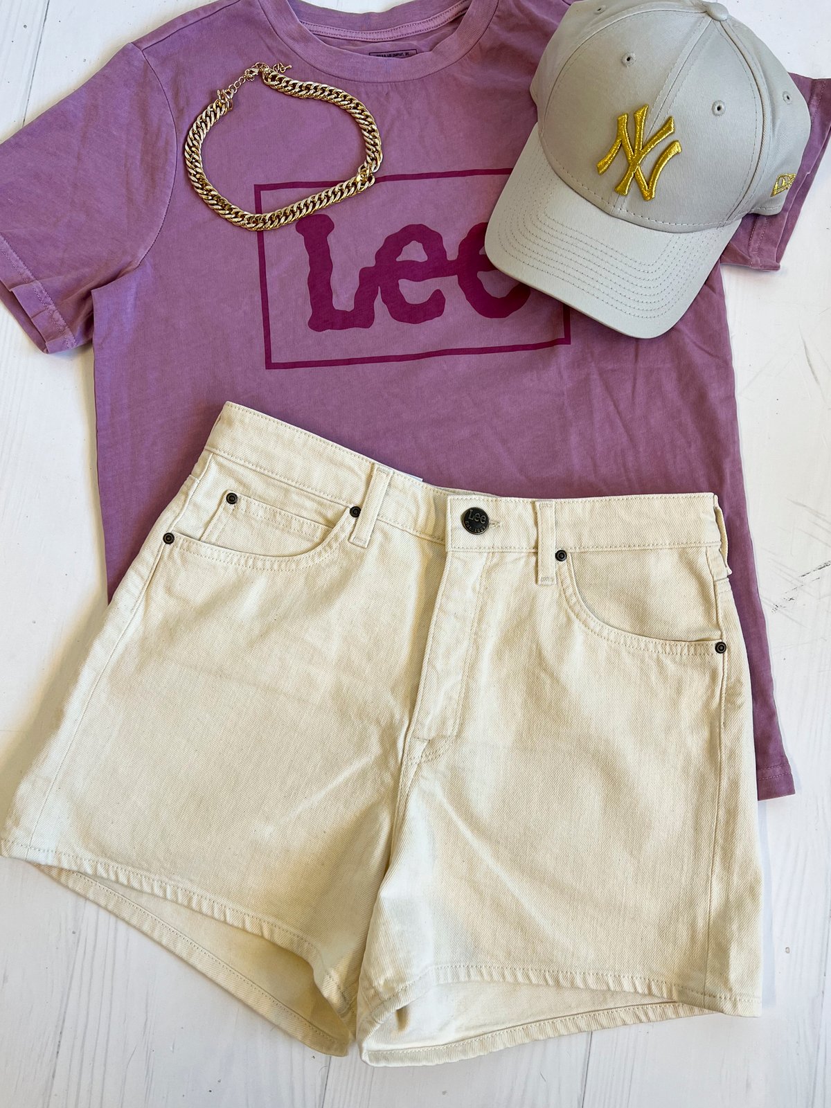 Lee Carol Shorts Ecru