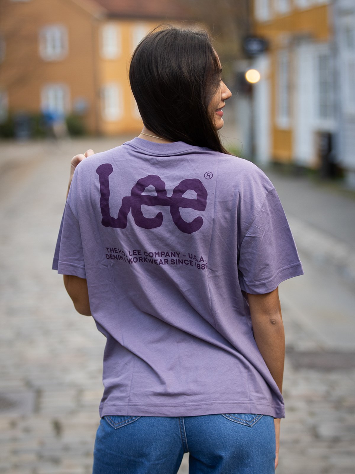 Lee Relaxed Crew Tee Washed Purple