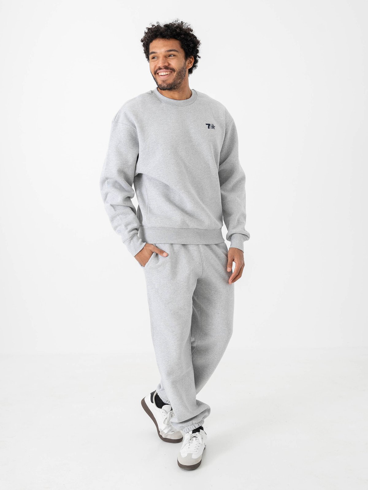 7 DAYS Active Organic Graphic Regular Crewneck Heather Grey