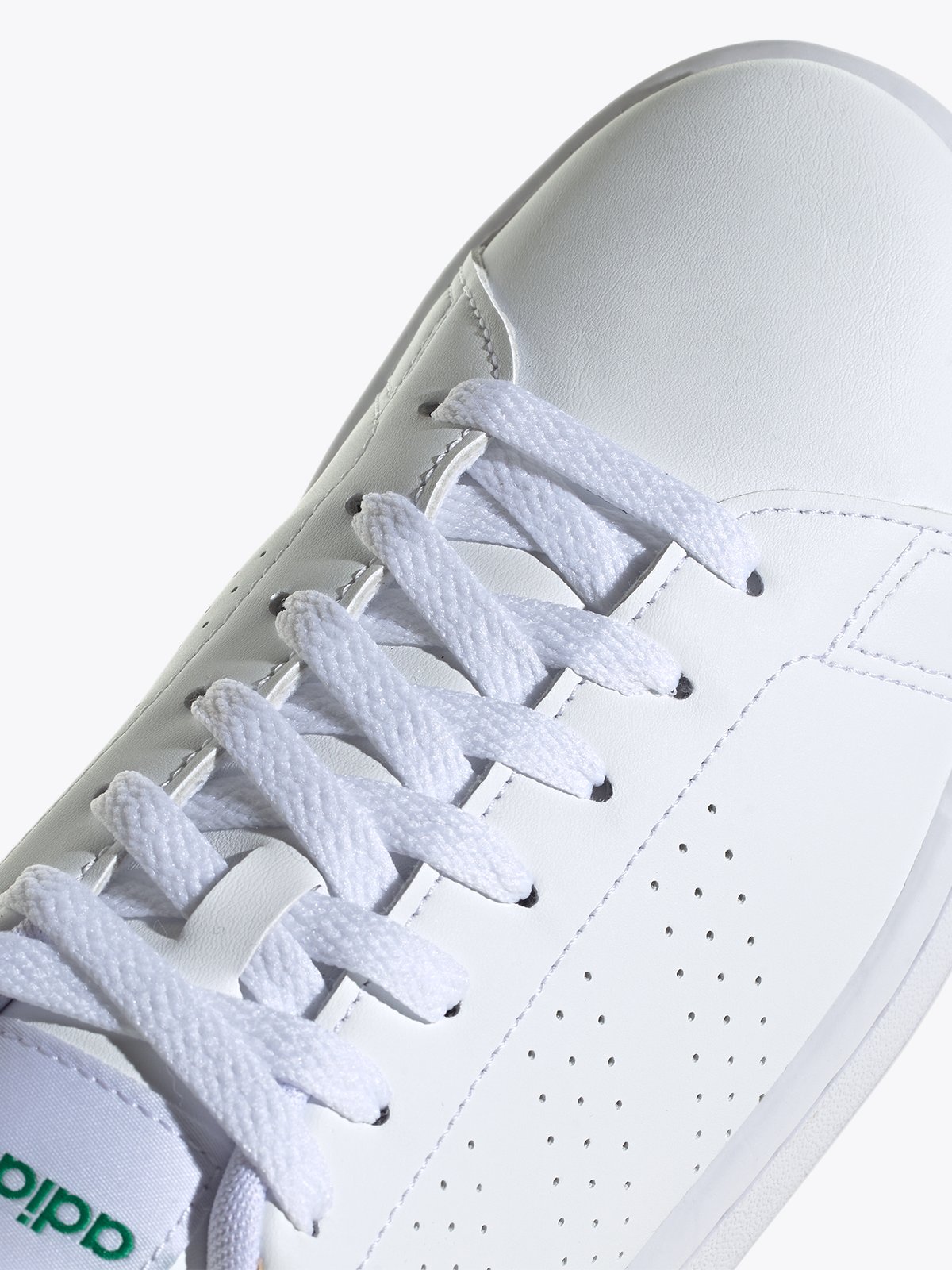 adidas Advantage Hvit