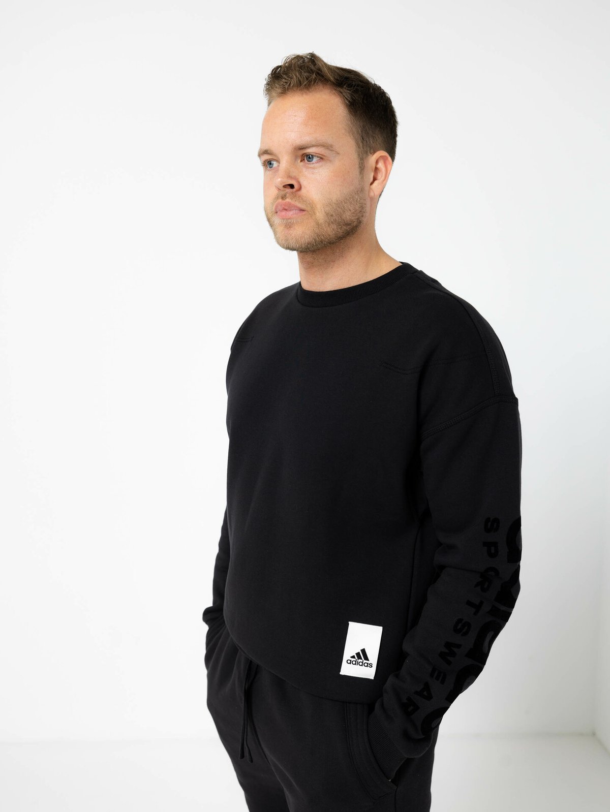 adidas Caps Sweater Black