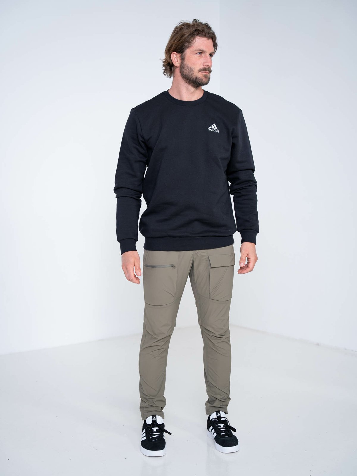 adidas Feelcozy Sweater Black/white
