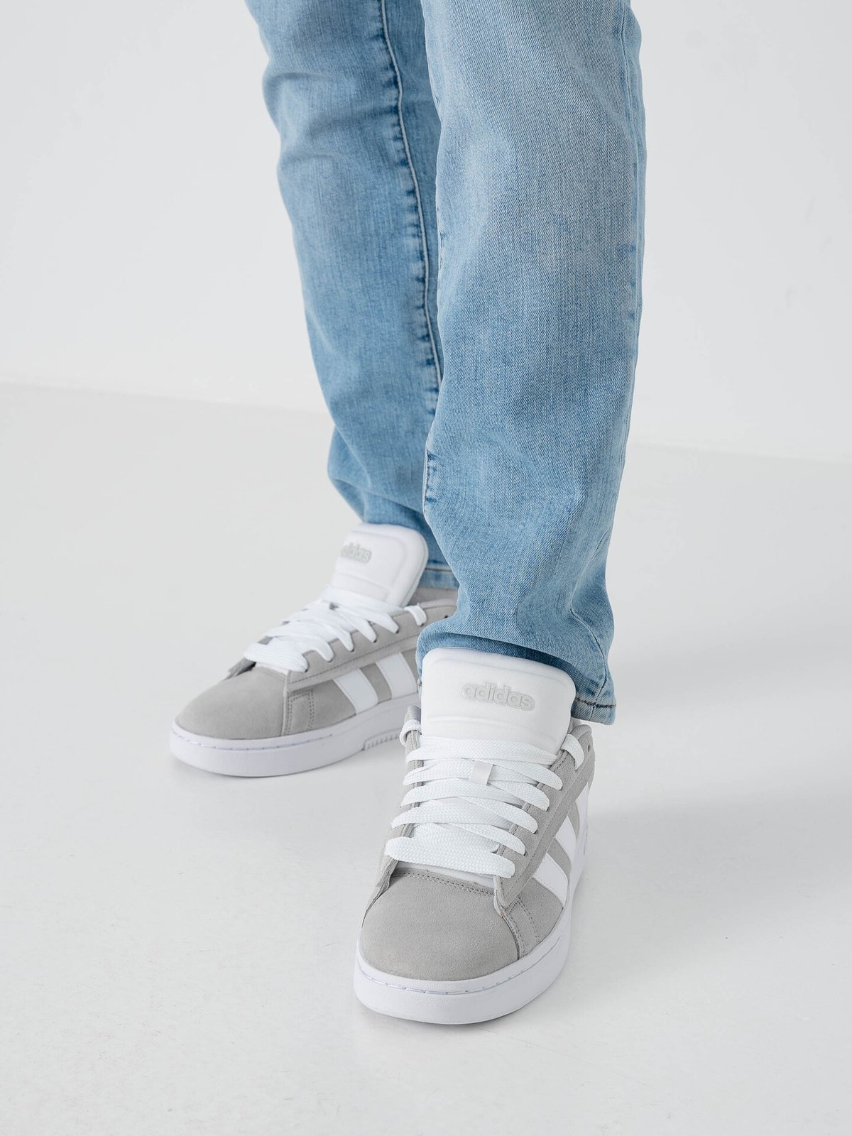 adidas Grand Court Alpha 00s Grå