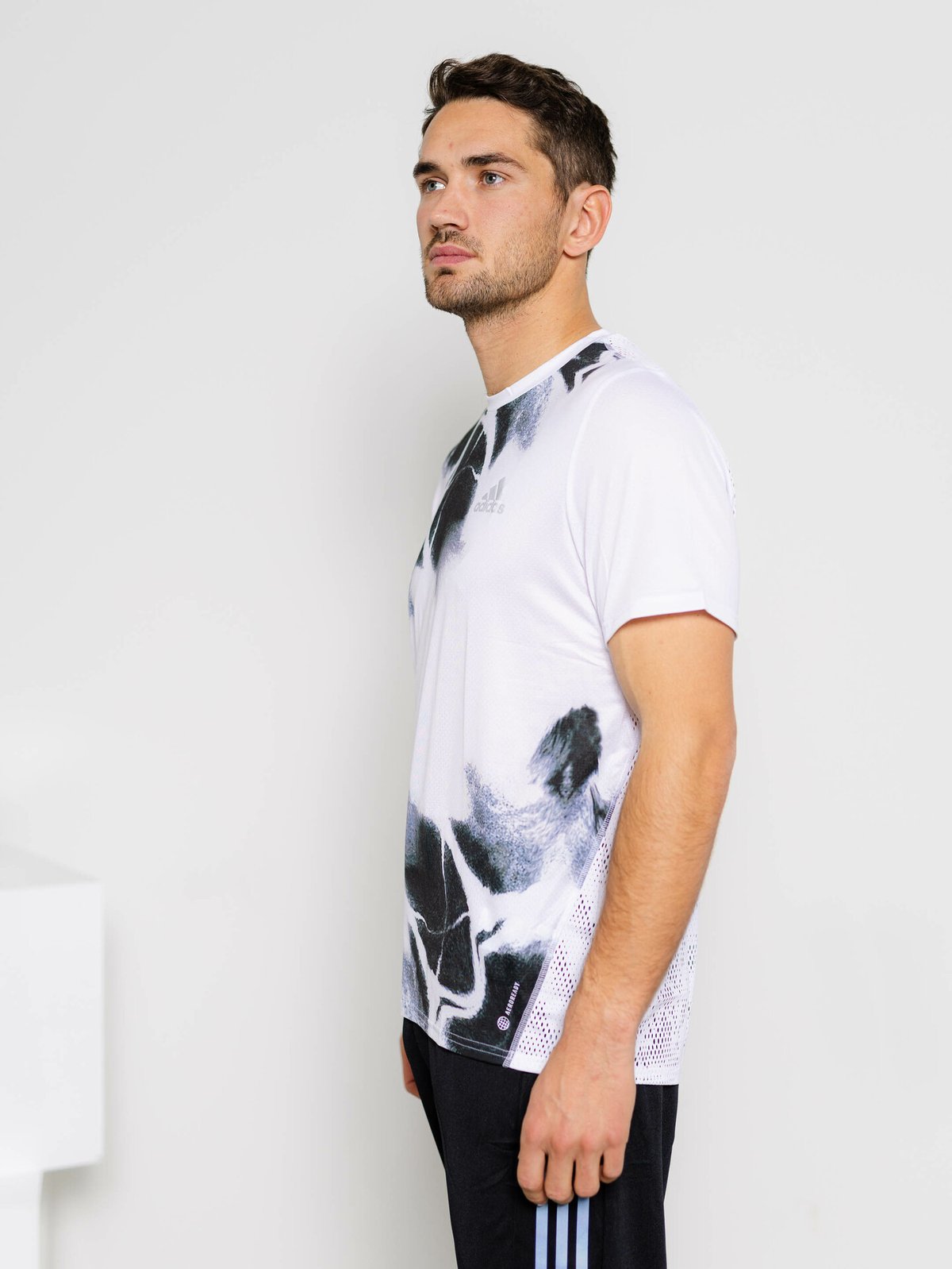 adidas Fast Tee White / Black