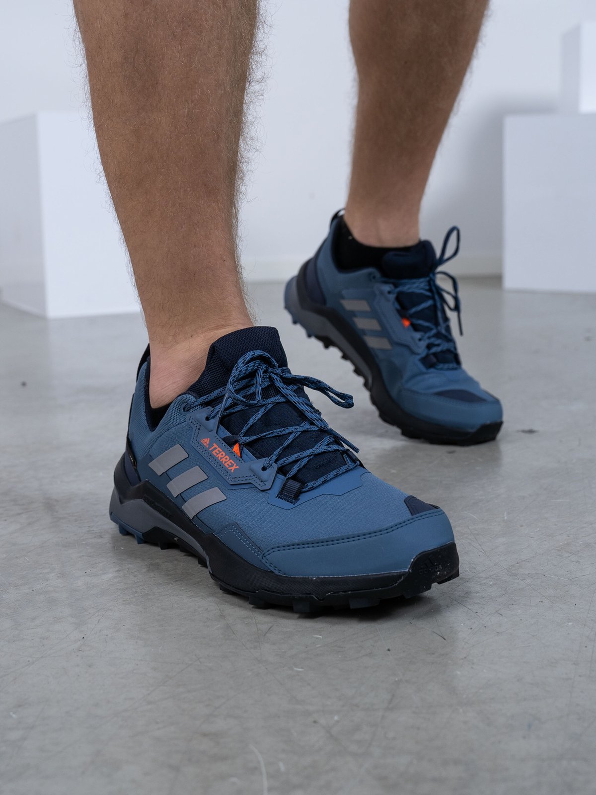 adidas Terrex AX4 GTX Wonder Steel / Grey Three / Impact Orange