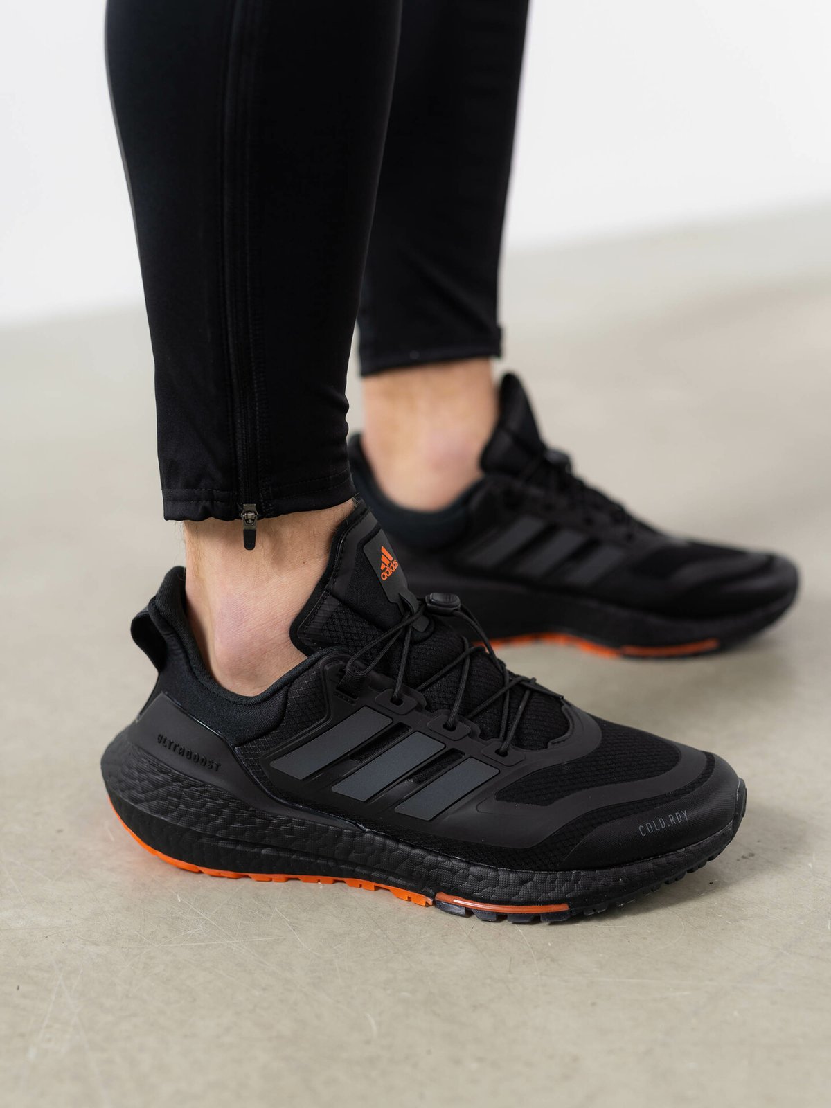 adidas UltraBoost 22 C.RDY II Core Black / Carbon / Impact Orange