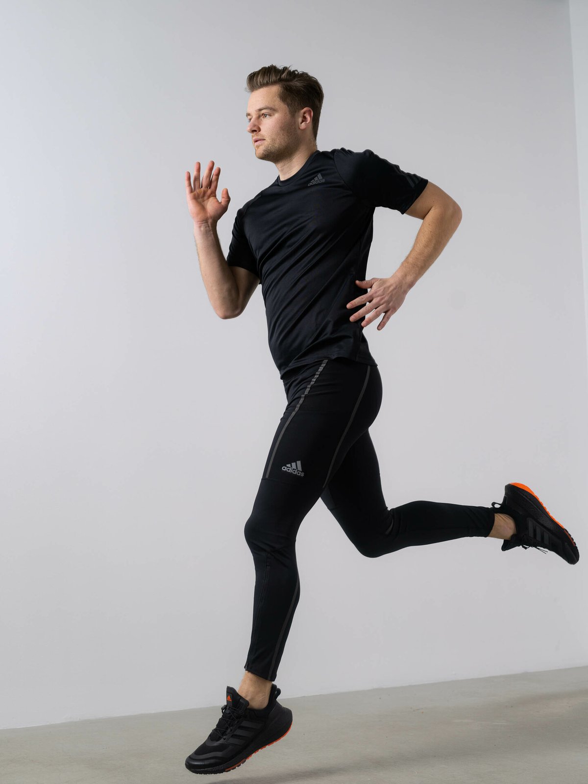 adidas UltraBoost 22 C.RDY II Core Black / Carbon / Impact Orange