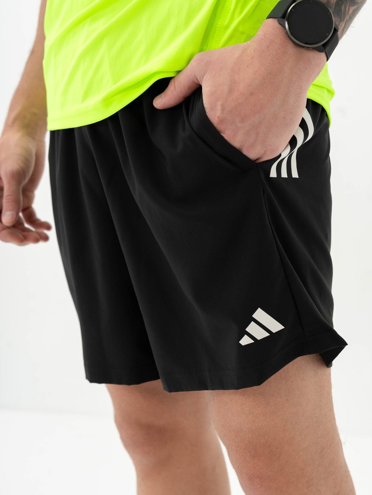 adidas Own The Run Bar 7" Short Black