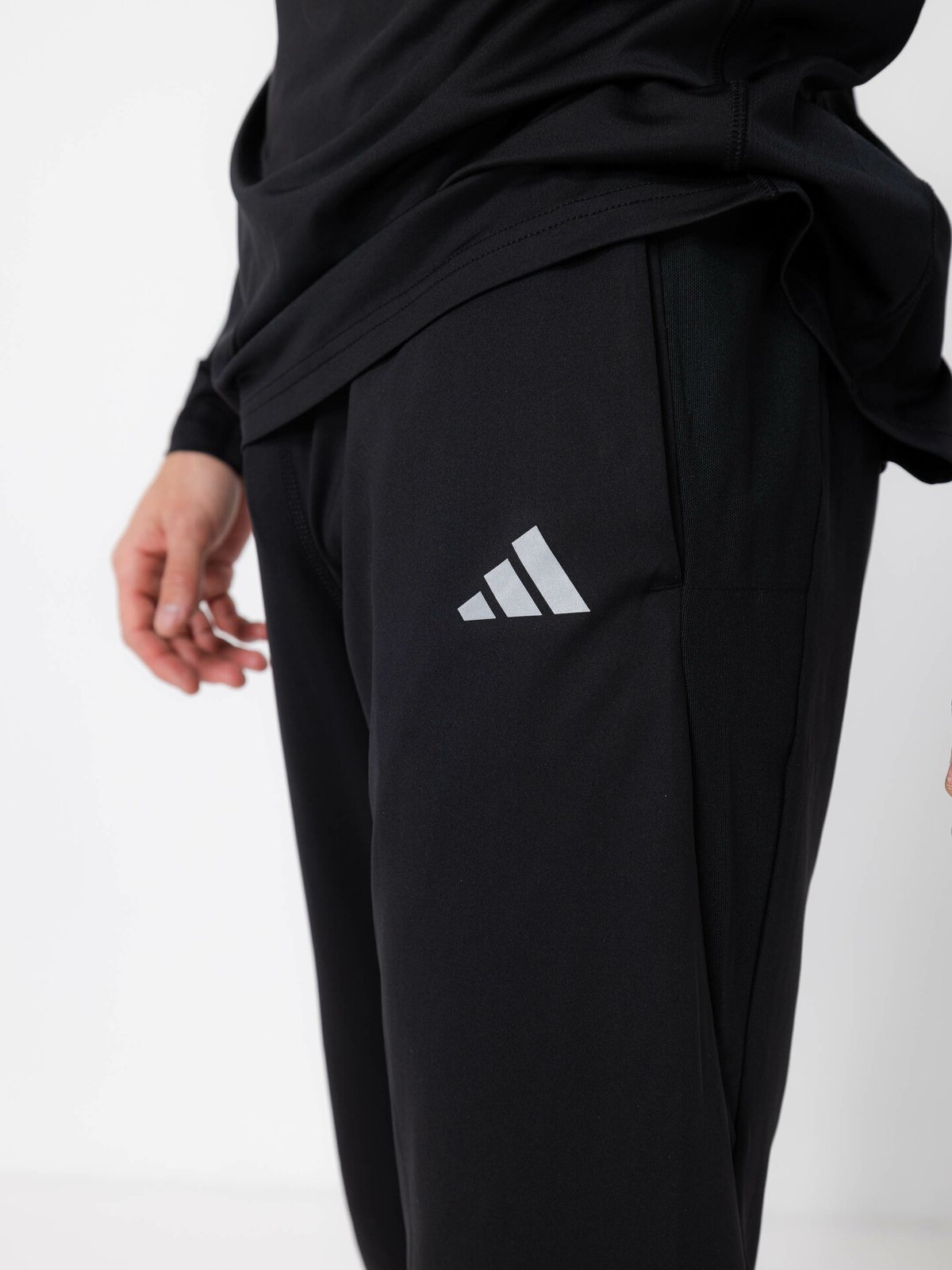 adidas Own The Run Astro Pant Black