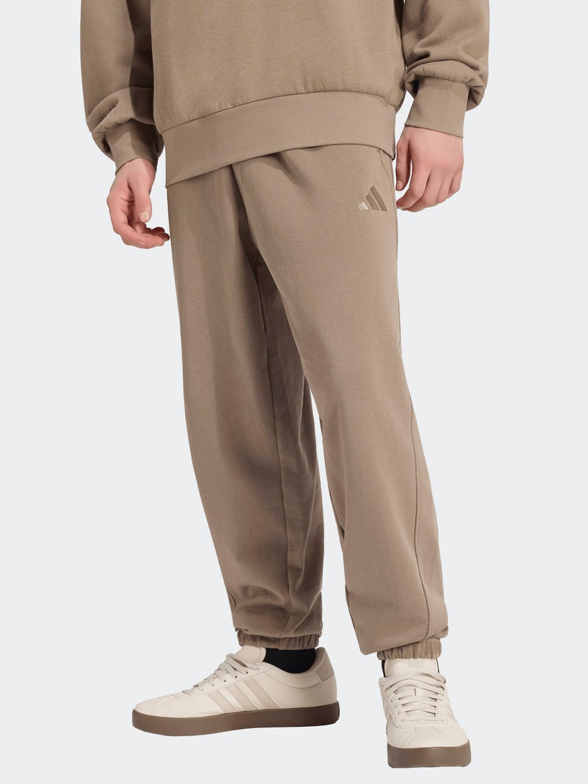 adidas Kit Small Logo Regular Cuffed Pants Beige