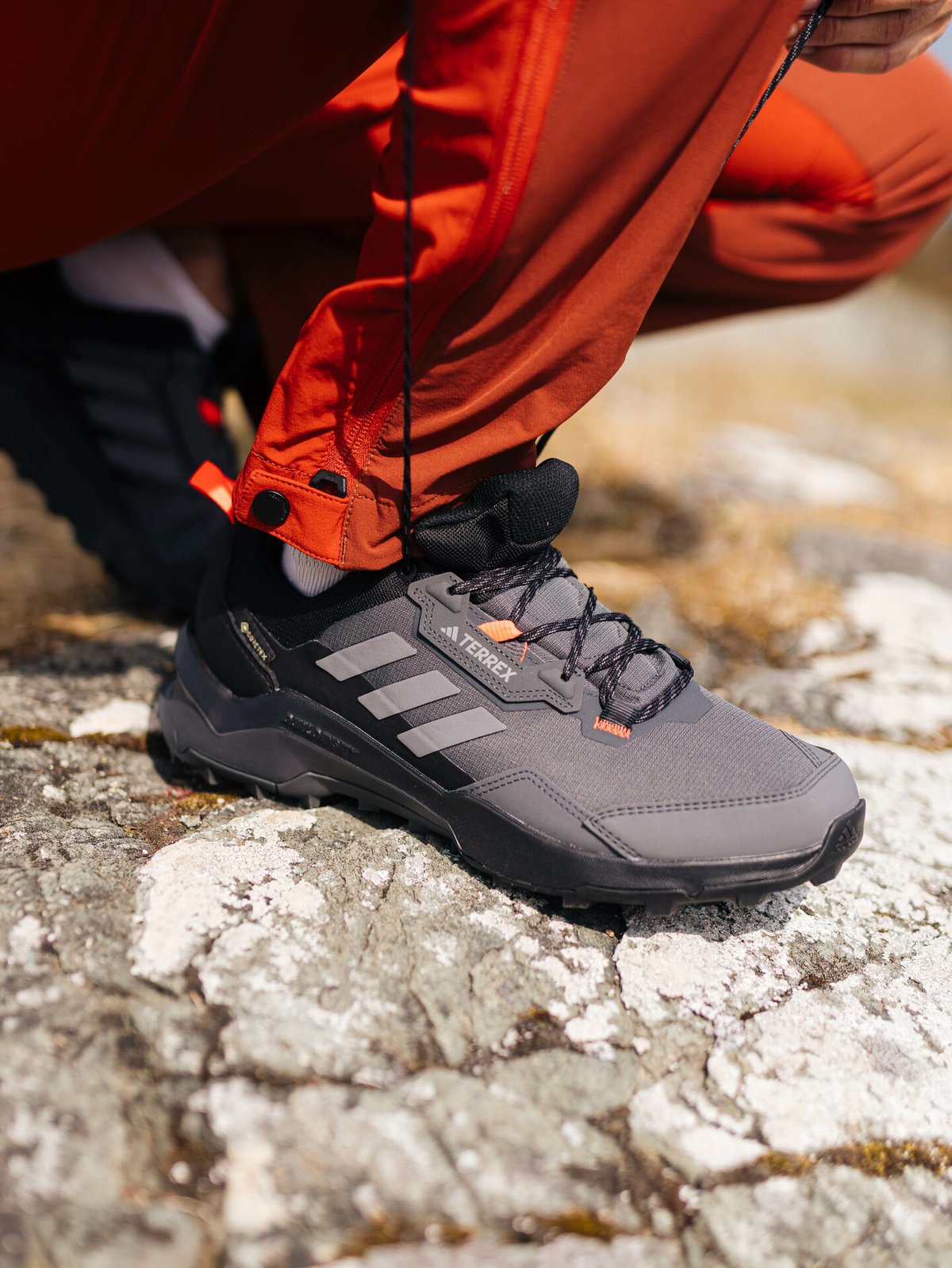 adidas Terrex AX4 GTX Grey Six / Grey Four / Solar Red