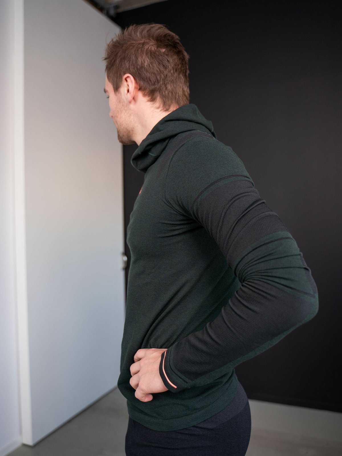 adidas X-CITY Long Sleeve Shadow Green / Black