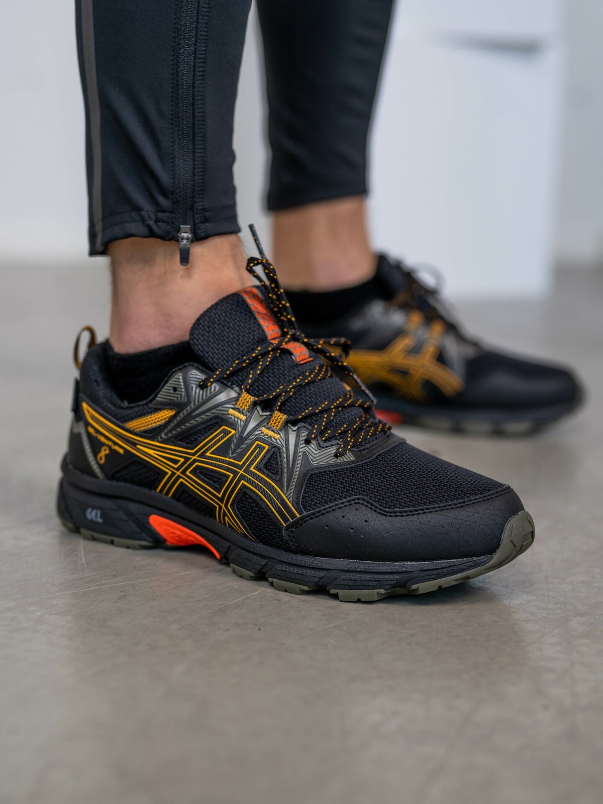 ASICS Gel-Venture 8 Waterproof Black / Amber
