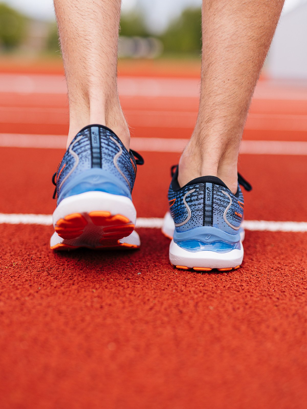 ASICS Gel-Cumulus 24 Black/Shocking Orange