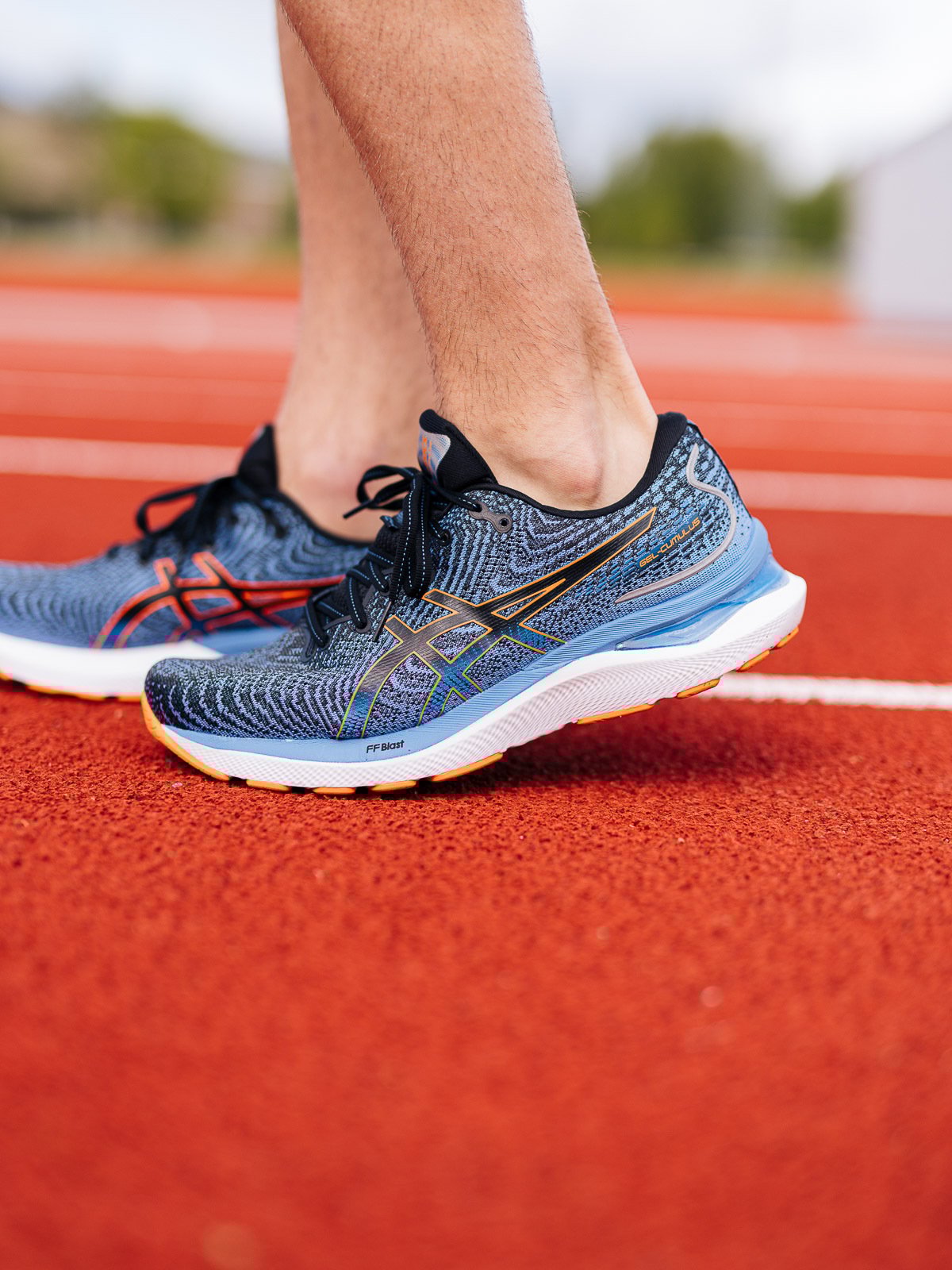 ASICS Gel-Cumulus 24 Black/Shocking Orange