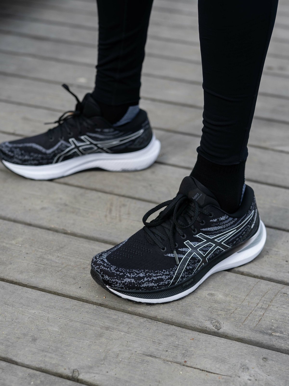 ASICS Gel-Kayano 29 Black/White