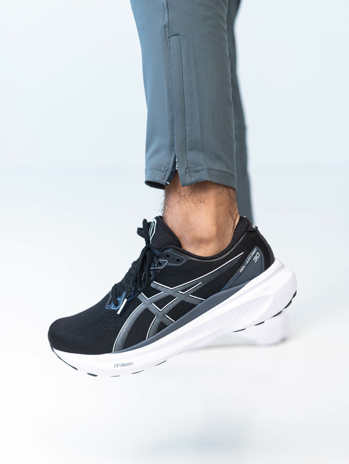 ASICS Gel-Kayano 30 Black/Sheet Rock