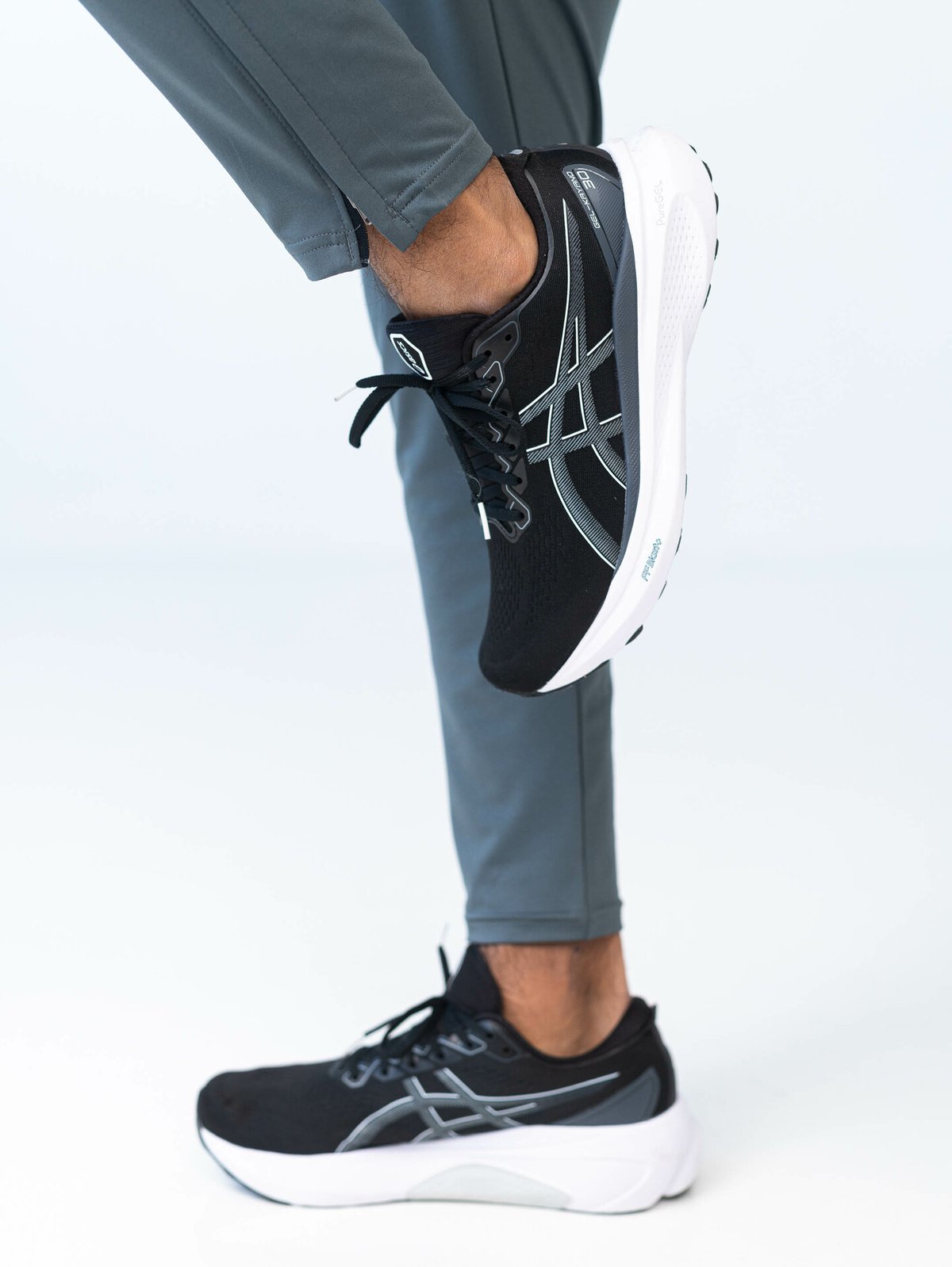 ASICS Gel-Kayano 30 Black/Sheet Rock