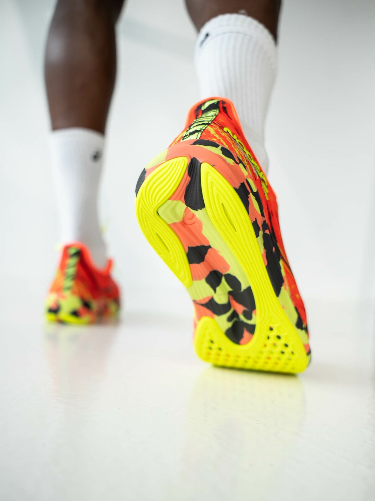 ASICS Noosa Tri 15 Sunrise Red / Black